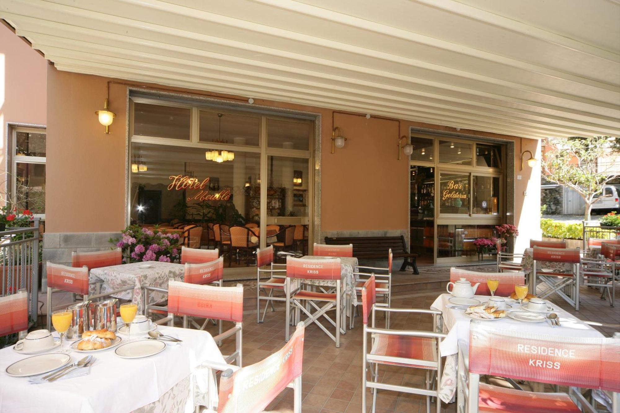 Residence Hotel Kriss Deiva Marina Exterior foto