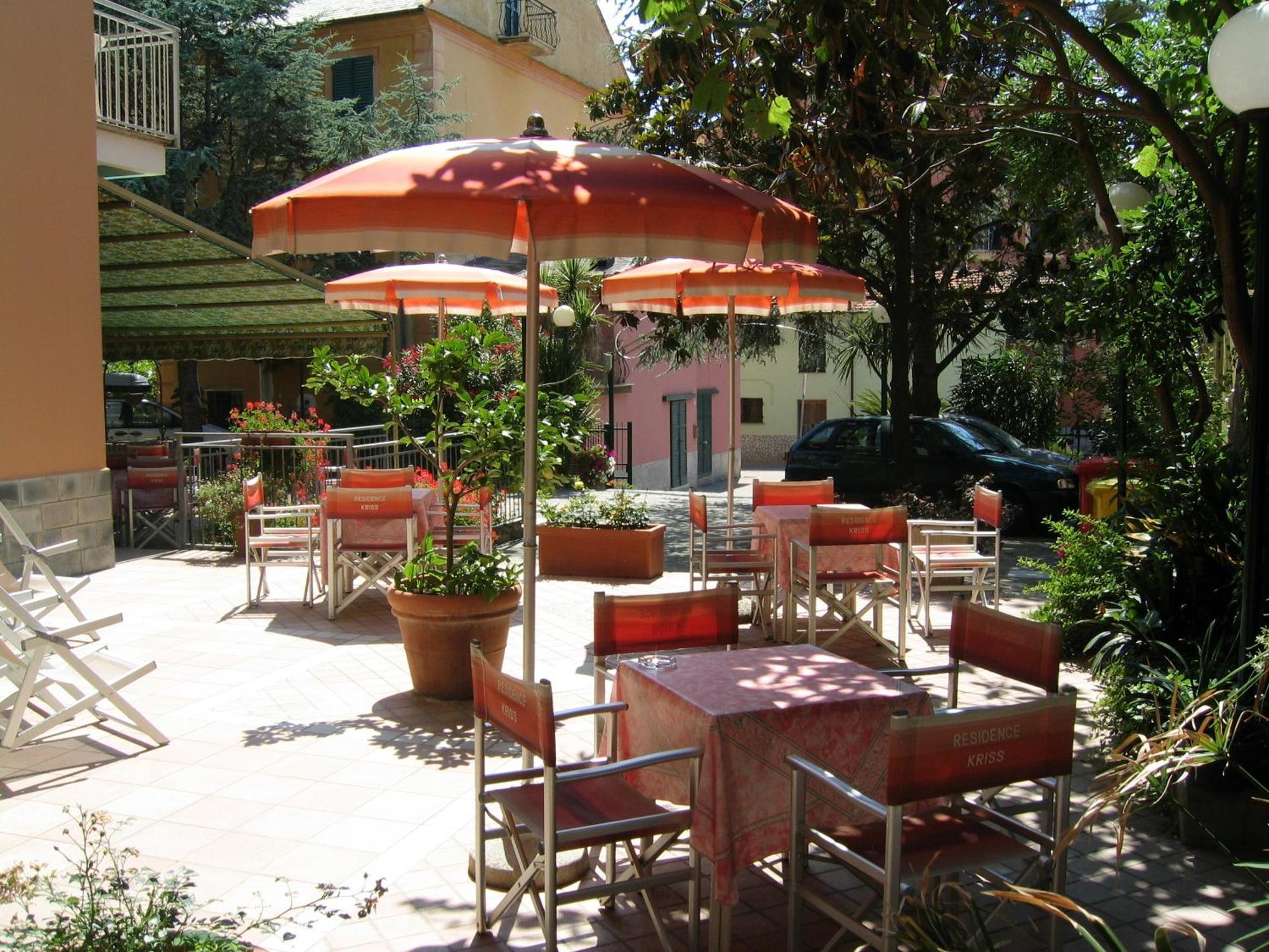 Residence Hotel Kriss Deiva Marina Exterior foto