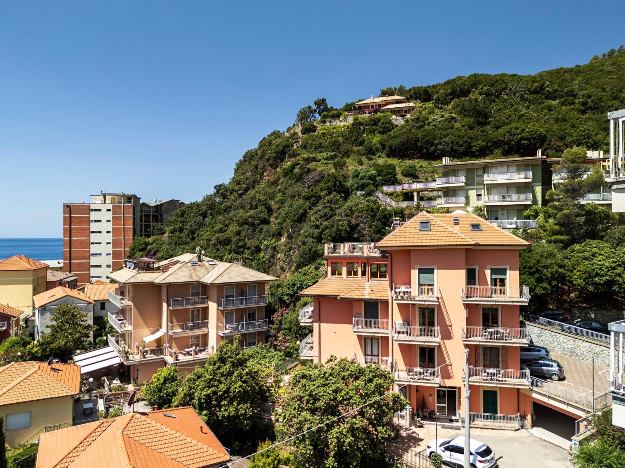Residence Hotel Kriss Deiva Marina Exterior foto